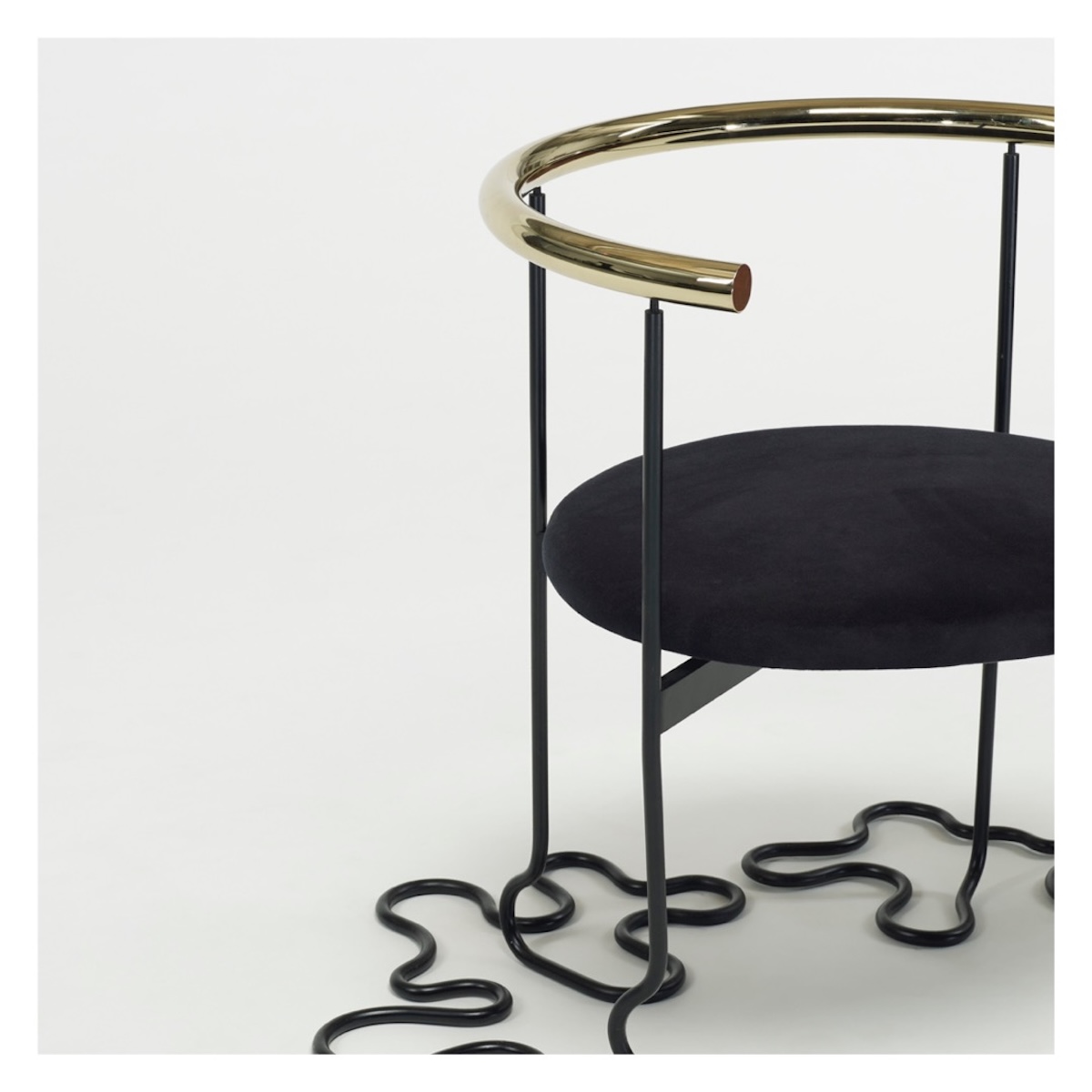 内田繁の名作椅子3選：デザインの裏側に迫る